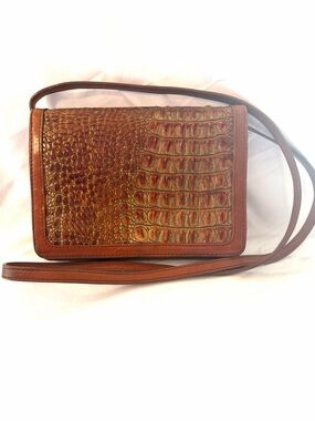 Vintage Brahmin Brown Leather Croc Embossed Organizer Crossbody Made in USA